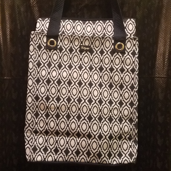 Thirty one - Picture 1 of 6